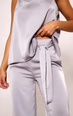 Outlet PrettyLittleThing Satin Tailored Belted Wide Leg Pants Silver Grey