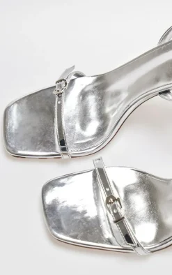 PrettyLittleThing Heeled Sandals*Metallic PU Square Toe Barely There Buckle Heel Sandals