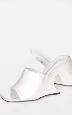 PrettyLittleThing Mules*Pu Cut Out Heeled Mule Wedges