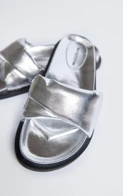 PrettyLittleThing Flat Sandals*Real Leather Round Toe Cross Strap Footbed Sandals