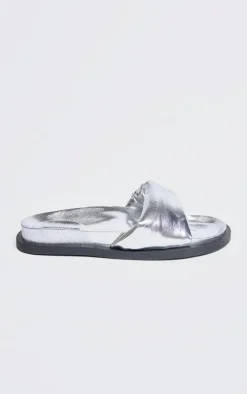 PrettyLittleThing Flat Sandals*Real Leather Round Toe Cross Strap Footbed Sandals