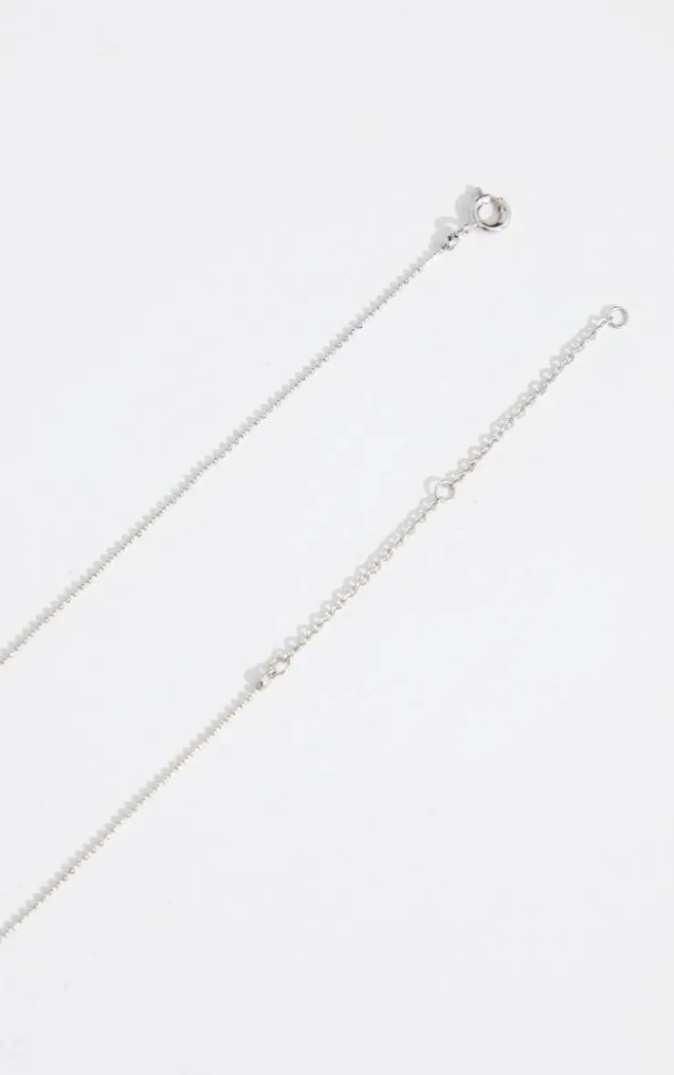 PrettyLittleThing Necklaces*Simple Dainty Diamante Cross Necklace