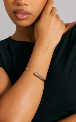 PrettyLittleThing Bracelets*Simple Smooth Curve Bangle