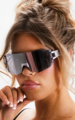 PrettyLittleThing Visor Sunglasses*Tech Mirror Frame Visor Sunglasses