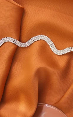PrettyLittleThing Necklaces*Wave Diamante Choker Necklace