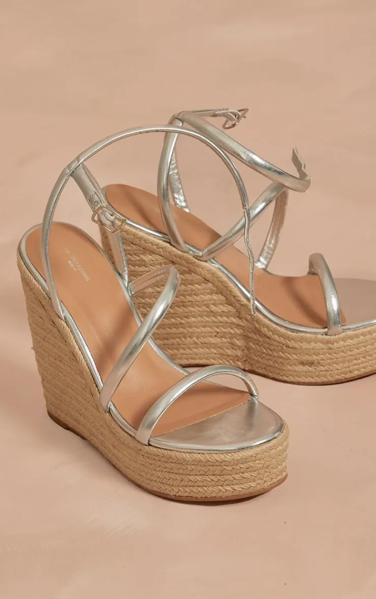 PrettyLittleThing Wide Fit Heels*Wide Fit Pu Round Toe Asymmetric Strap Platform Heeled Wedges