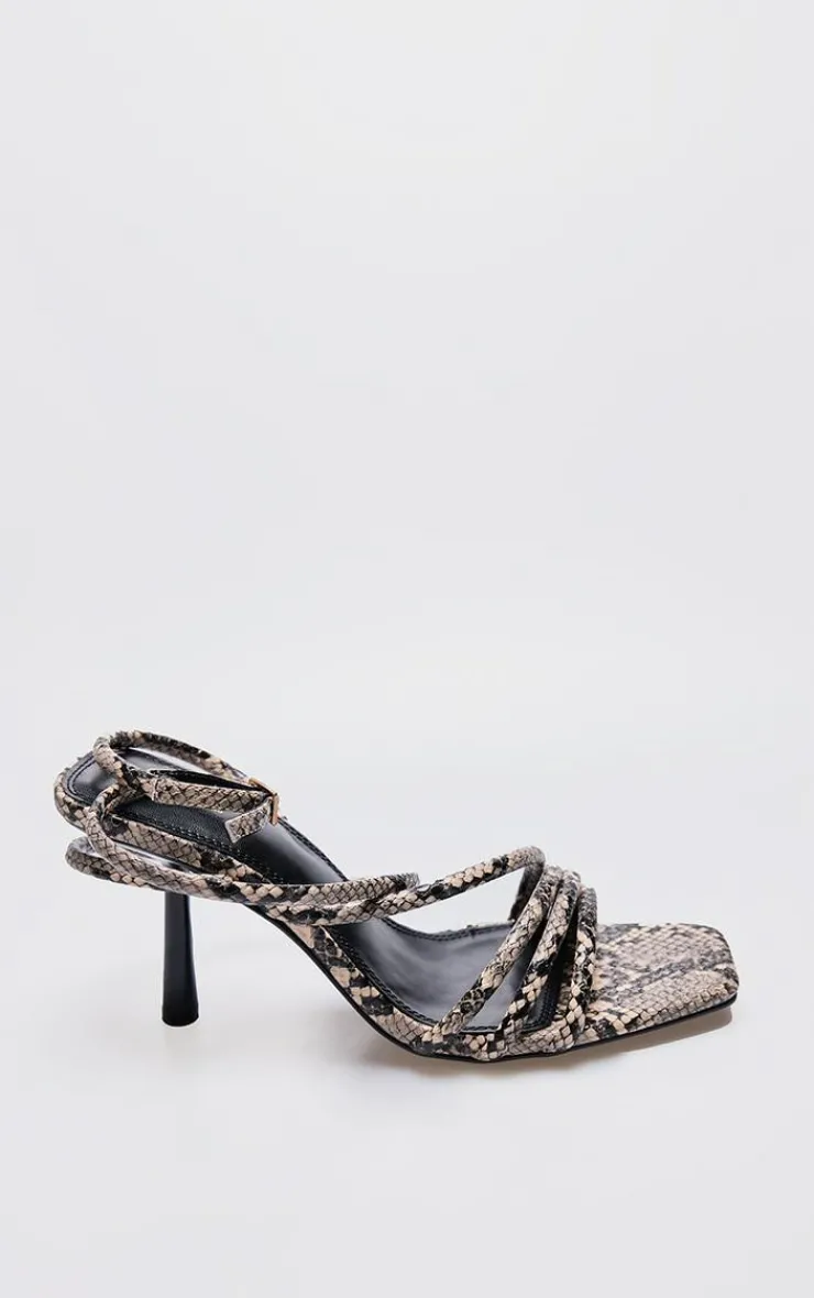 PrettyLittleThing Heeled Sandals*Snake PU Square Toe Asymmetric Tube Strap Heeled Sandal