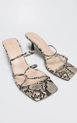 PrettyLittleThing Wide Fit Heels*Snake PU Wide Fit Cross Over Strap Heeled Mules
