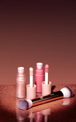 PrettyLittleThing Highlighter*Sosu Blush & Highlight Set