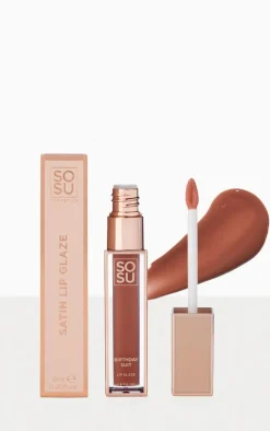 PrettyLittleThing Lip Gloss*SOSU Satin Birthday Suit Lip Glaze