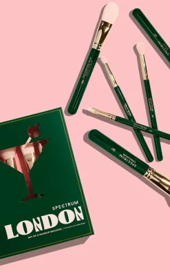PrettyLittleThing Makeup Brushes & Tools*Spectrum London Travel Book Makeup Brush Set