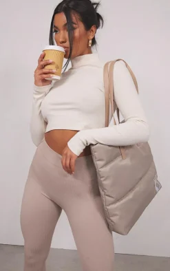 PrettyLittleThing Basic Tops*Basic Soft Ribbed High Neck Long Sleeve Crop Top