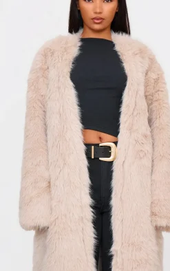 PrettyLittleThing Faux Fur Coats*Faux Fur Collarless Coat