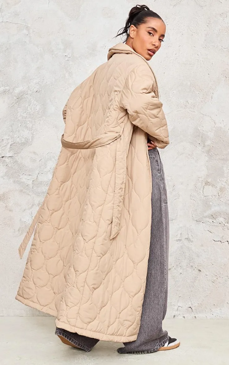PrettyLittleThing Christmas Shop*Maxi Belted Quilted Coat