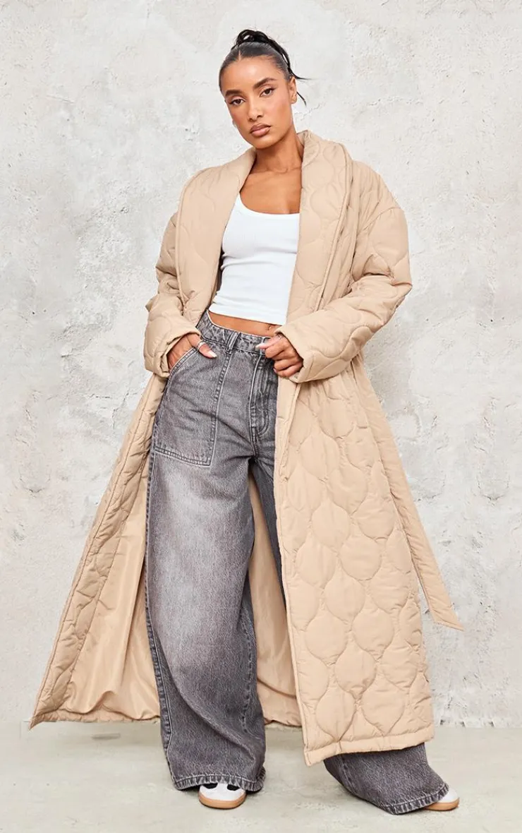 PrettyLittleThing Christmas Shop*Maxi Belted Quilted Coat