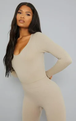 PrettyLittleThing Snatched*Snatched Rib Scoop Neck Bodysuit