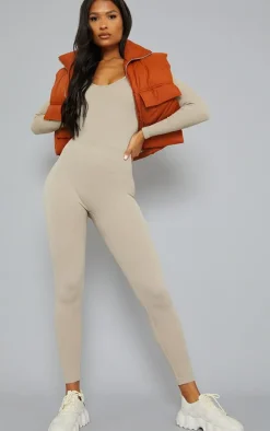 PrettyLittleThing Snatched*Snatched Rib Scoop Neck Bodysuit