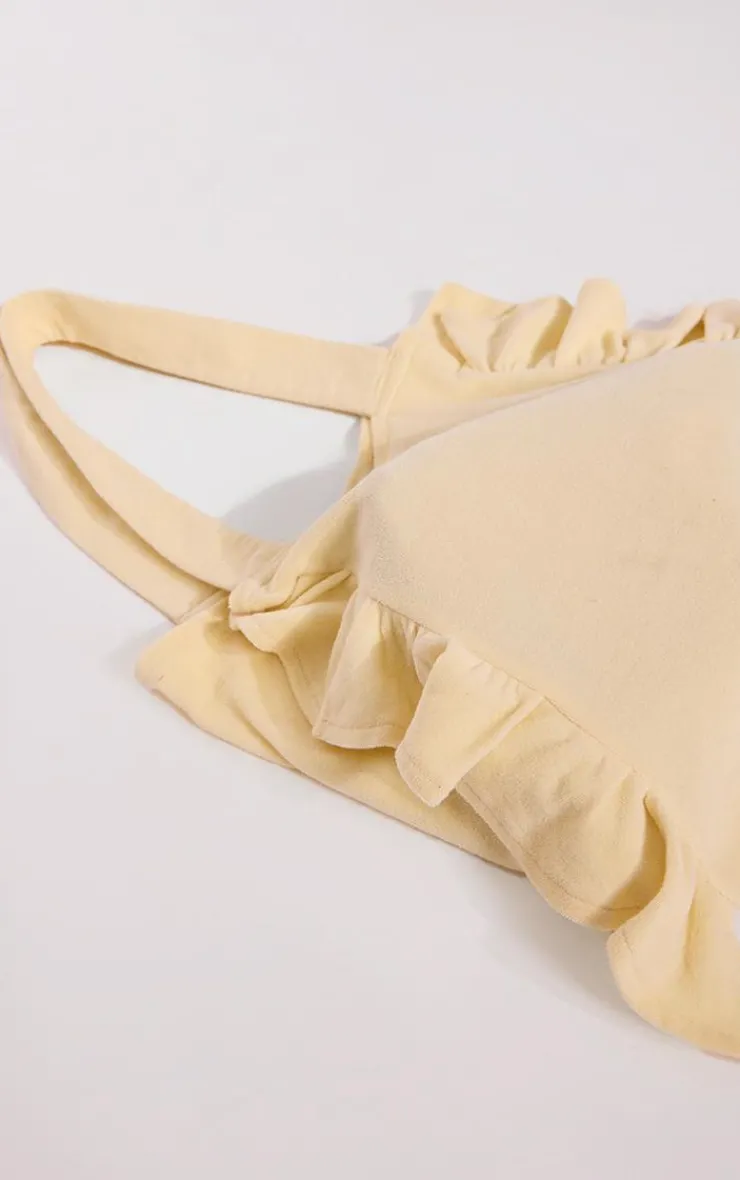 PrettyLittleThing Shoppers*Towelling Frill Tote Beach Bag