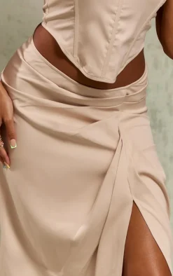 PrettyLittleThing Woven Ruched Skirt Midaxi Skirt Stone