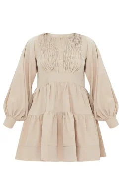 PrettyLittleThing Thanksgiving Outfits*Woven Ruffled Tiered Smock Dress