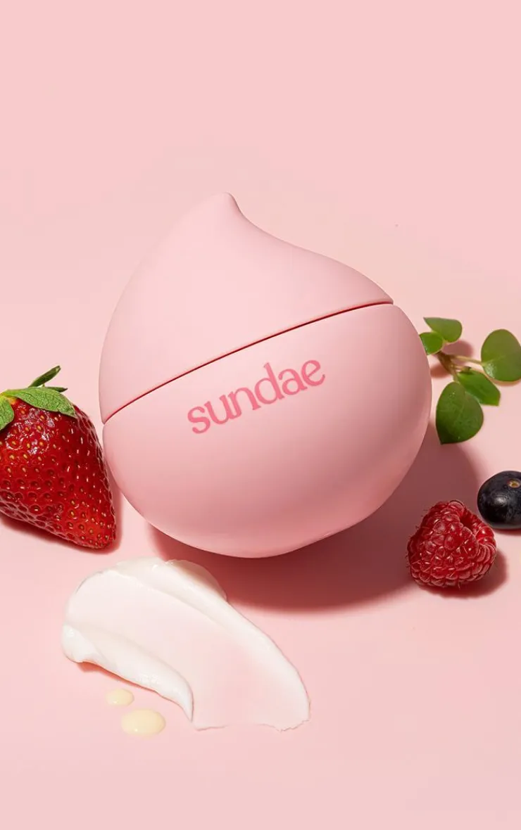 PrettyLittleThing Bath & Body*Sundae Whipped Body Moisturiser - 250ml
