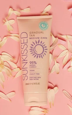 PrettyLittleThing Tanning*Sunkissed Gradual Tan 200ml