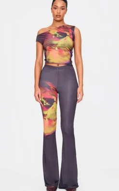 New PrettyLittleThing Tall Floral Print Flared Pants Black
