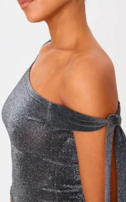 PrettyLittleThing Christmas Party Outfits*Tall Glitter Tie Side Crop Top