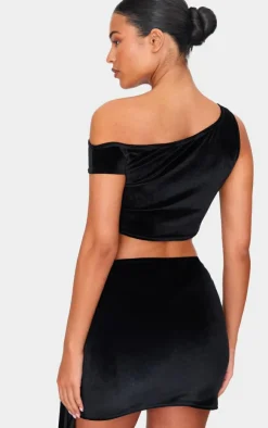 Discount PrettyLittleThing Tall Velvet Asymmetric Crop Top Black