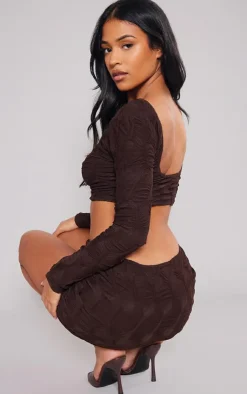 Discount PrettyLittleThing Tall Textured Jersey Long Sleeve Backless Top Chocolate