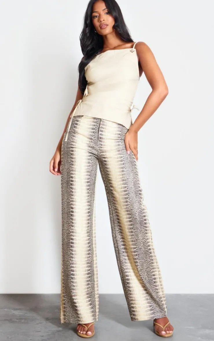 PrettyLittleThing Sleeveless Tops*Tall Faux Leather Open Back Top