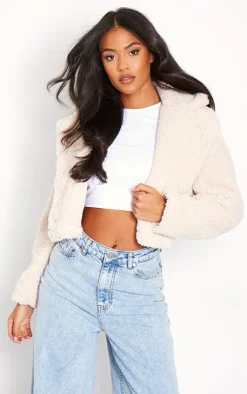 PrettyLittleThing Teddy Coats*Tall Teddy Fur Button Cropped Coat
