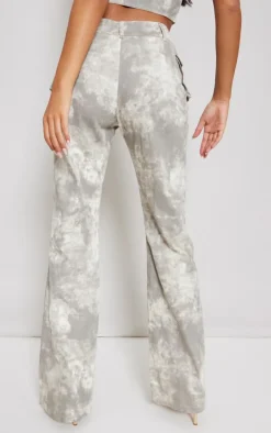 Sale PrettyLittleThing Tall Acid Wash Cargo Pants Grey