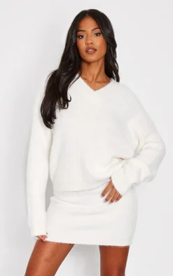 PrettyLittleThing Knitted Two Piece Sets*Tall Fluffy Knitted V Neck Sweater
