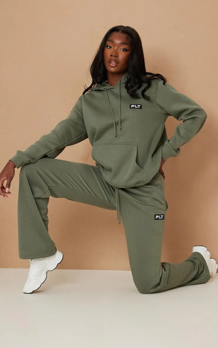 Discount PrettyLittleThing Tall Badge Detailed Oversized Hoodie Olive