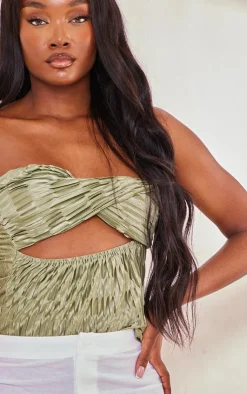 PrettyLittleThing Tube Tops*Tall Satin Textured Bandeau Crop Top