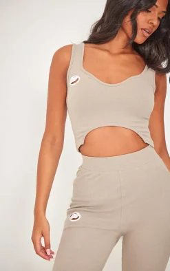Outlet PrettyLittleThing Tall Ribbed Logo Cut Out Detail Crop Top Stone