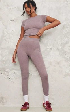 Online PrettyLittleThing Tall Faded Snatched Rib Longline Short Sleeve T-shirt Taupe