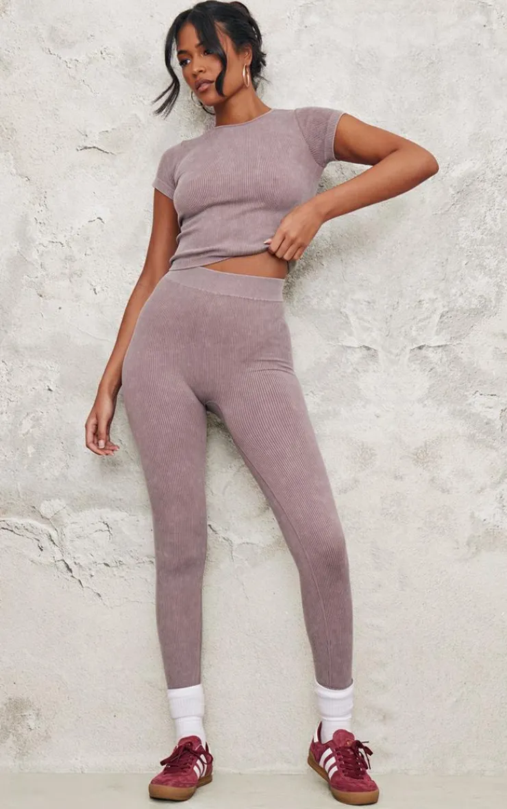 Online PrettyLittleThing Tall Faded Snatched Rib Longline Short Sleeve T-shirt Taupe