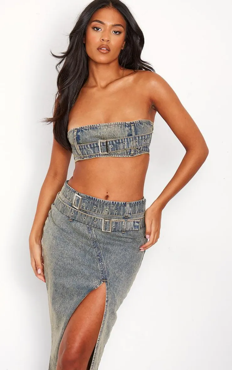 Hot PrettyLittleThing Tall Denim Buckle Detail Bandeau Top Vintage Wash