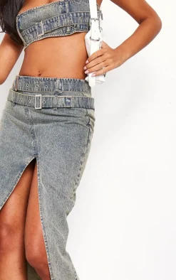 Hot PrettyLittleThing Tall Denim Buckle Detail Bandeau Top Vintage Wash