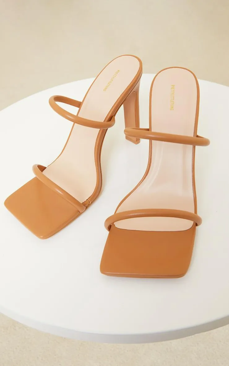 PrettyLittleThing Wide Fit Heels*Wide Fit Extreme Square Toe Twin Strap Mule High Heels