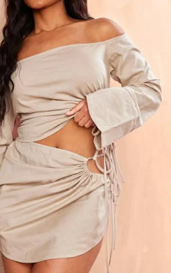 Online PrettyLittleThing Linen Look Bardot Tie Detail Top Taupe