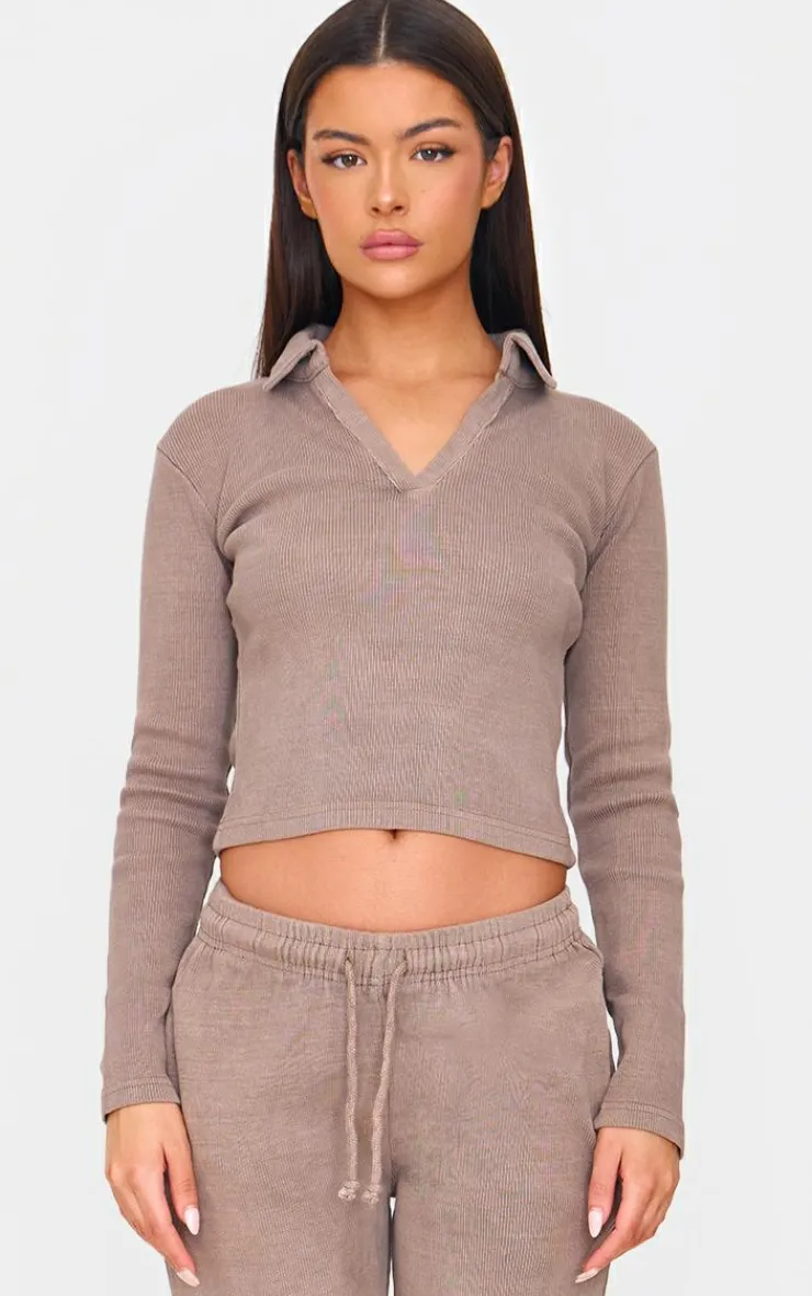 Best PrettyLittleThing Washed Ribbed V Neck Fitted Long Sleeve Top Taupe