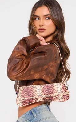 PrettyLittleThing Shoulder Bags*Pu Buckle Strap Baguette Shoulder Bag