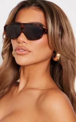 PrettyLittleThing Aviator Sunglasses*Round Chunky Frame Aviator Sunglasses