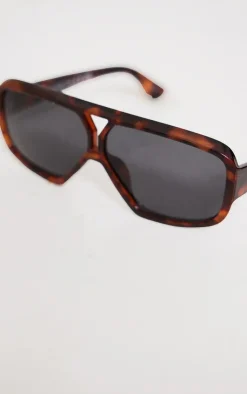 PrettyLittleThing Aviator Sunglasses*Round Chunky Frame Aviator Sunglasses