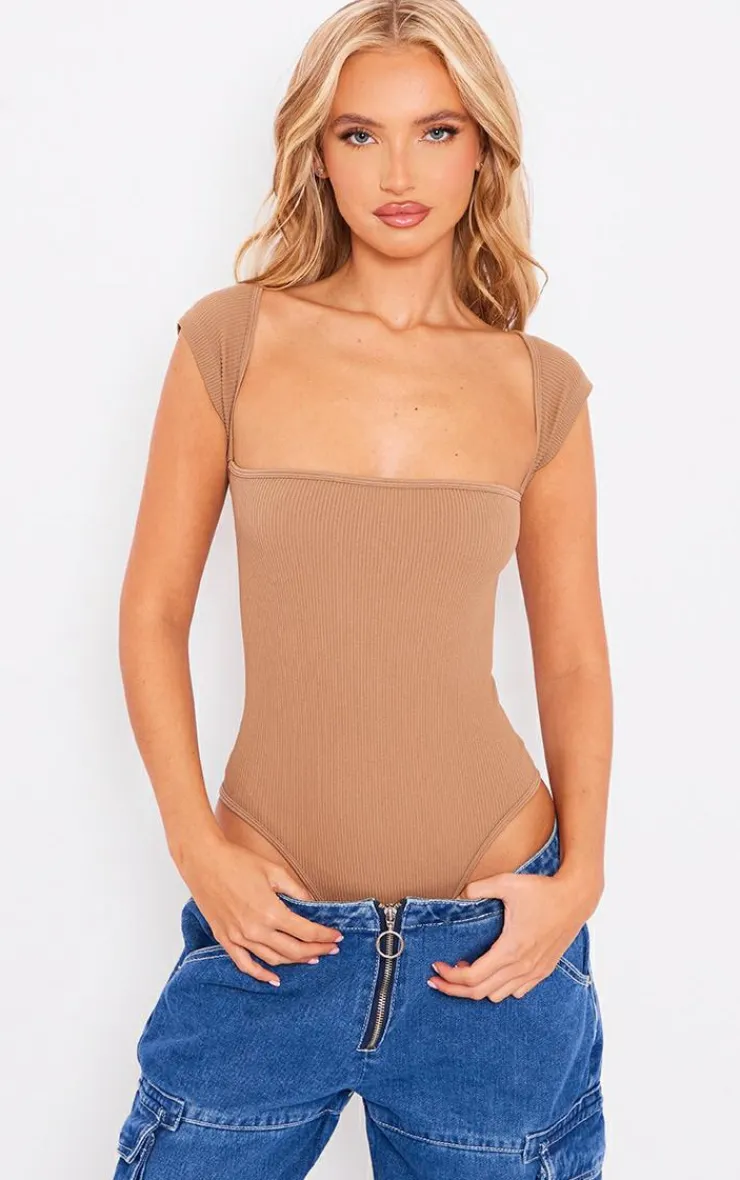 PrettyLittleThing Snatched*Snatched Rib Cut Out Short Sleeve Bodysuit