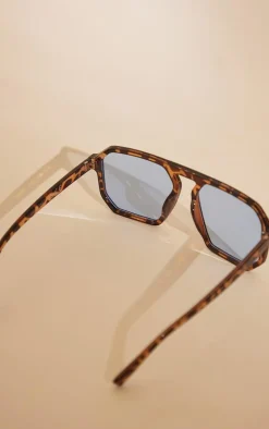 PrettyLittleThing Oversized Sunglasses*Blue Lens Aviator Sunglasses