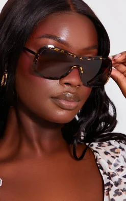 PrettyLittleThing Visor Sunglasses*Metal Detailing Visor Sunglasses